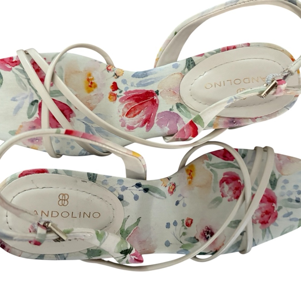 Bandolino White Floral Heels